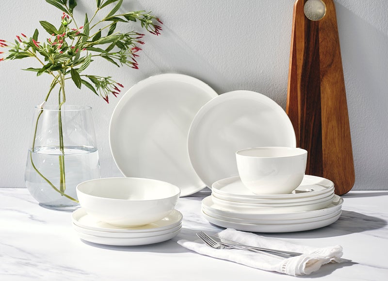 Find the Perfect Dining and Entertaining Sets at Stevens